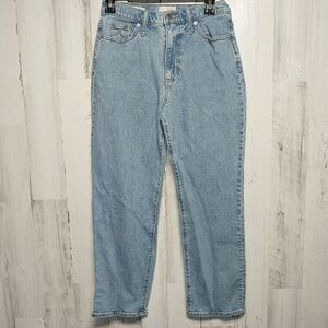 Universal Thread Vintage Straight Jeans Size 2